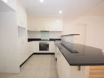 SIL HOME – 4 BEDROOMS - Image 4